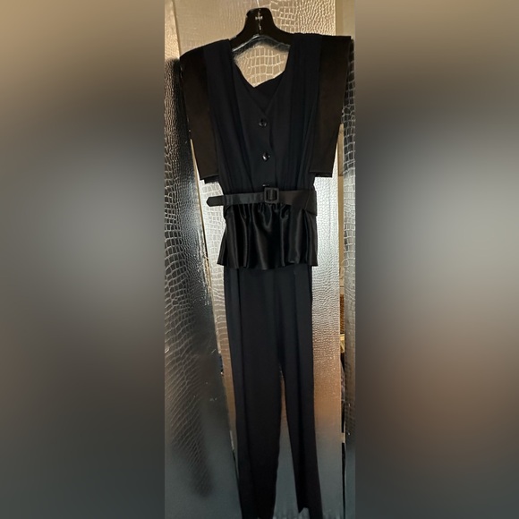 Act 1 Elegant Vintage Black Jumpsuit with Embellished Belt - Picture 7 of 16